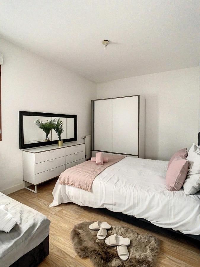 Grand Appartement Paris Et Disneyland 4Pers Нёйи-сюр-Марн Экстерьер фото